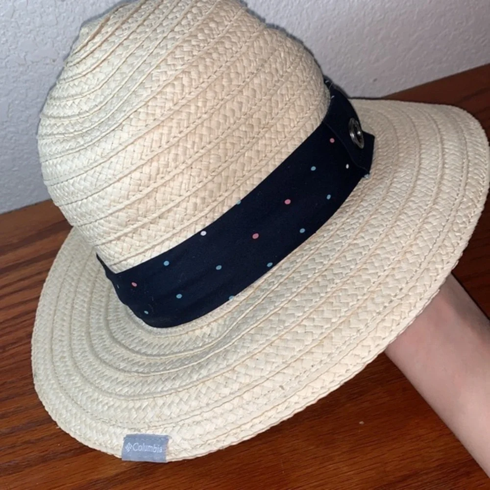 Columbia Hat